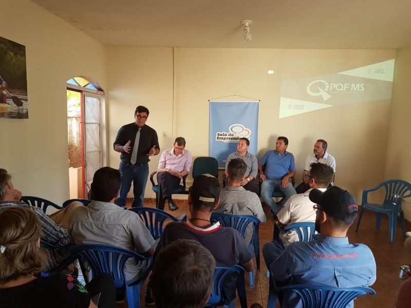 Encontro em Ribas reuniu empresários e coordenador do Programa de Qualificação de Fornecedores