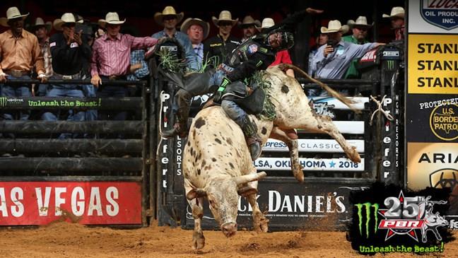 Vitinho vence etapa de Tulsa no Oklahoma e já é o 3º melhor do mundo no ranking da PBR 2018