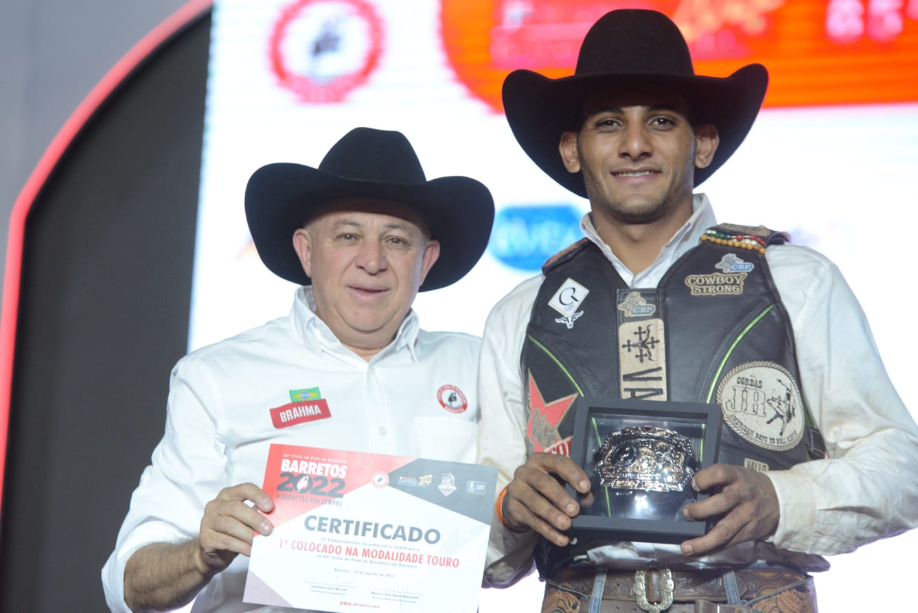 Fabrício Gomes vence Rodeio Internacional de Barretos e realiza sonho de criança