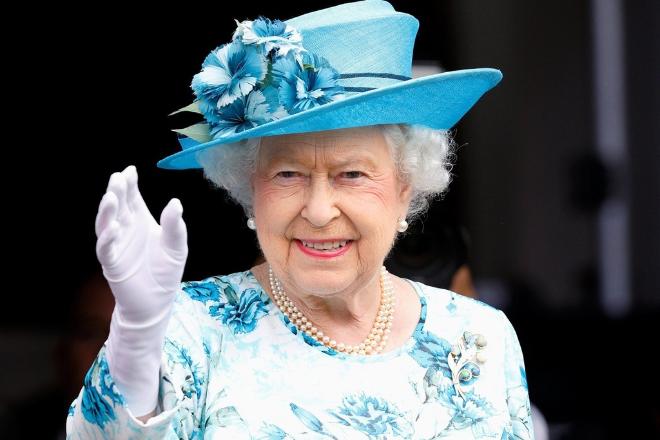 Rainha Elizabeth II morre aos 96 anos, em seu castelo na Escócia