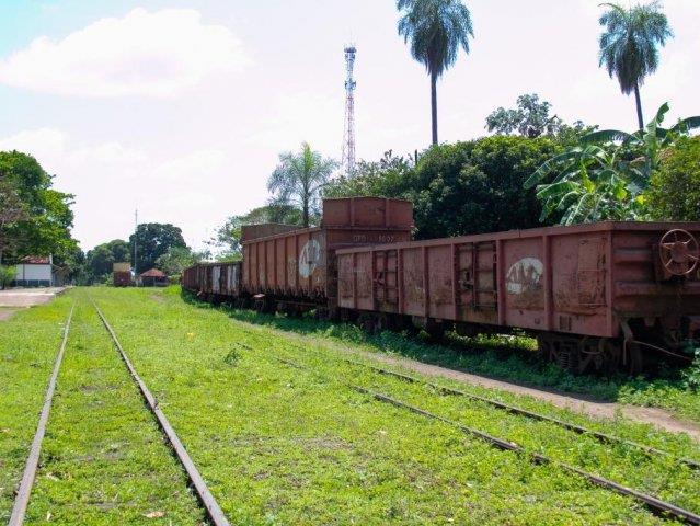 Reinaldo promete reformar malha ferroviária e Odilon quer parcerias