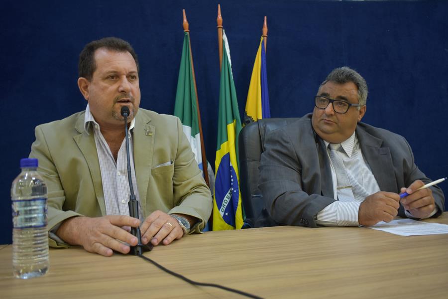 Leia e ouça: exclusiva com prefeito Paulo Tucura sobre um pouco de cada assunto