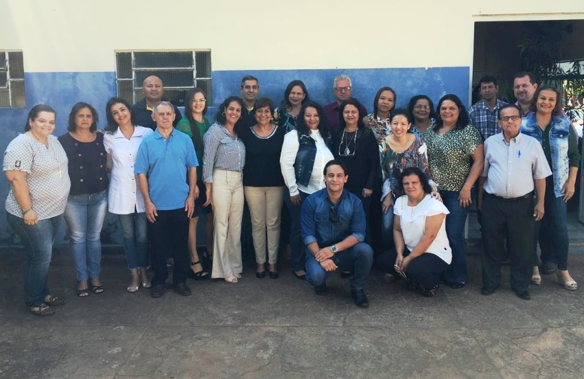 Atenção: candidatos ao Conselho nas ruas vão bater na porta pedindo votos