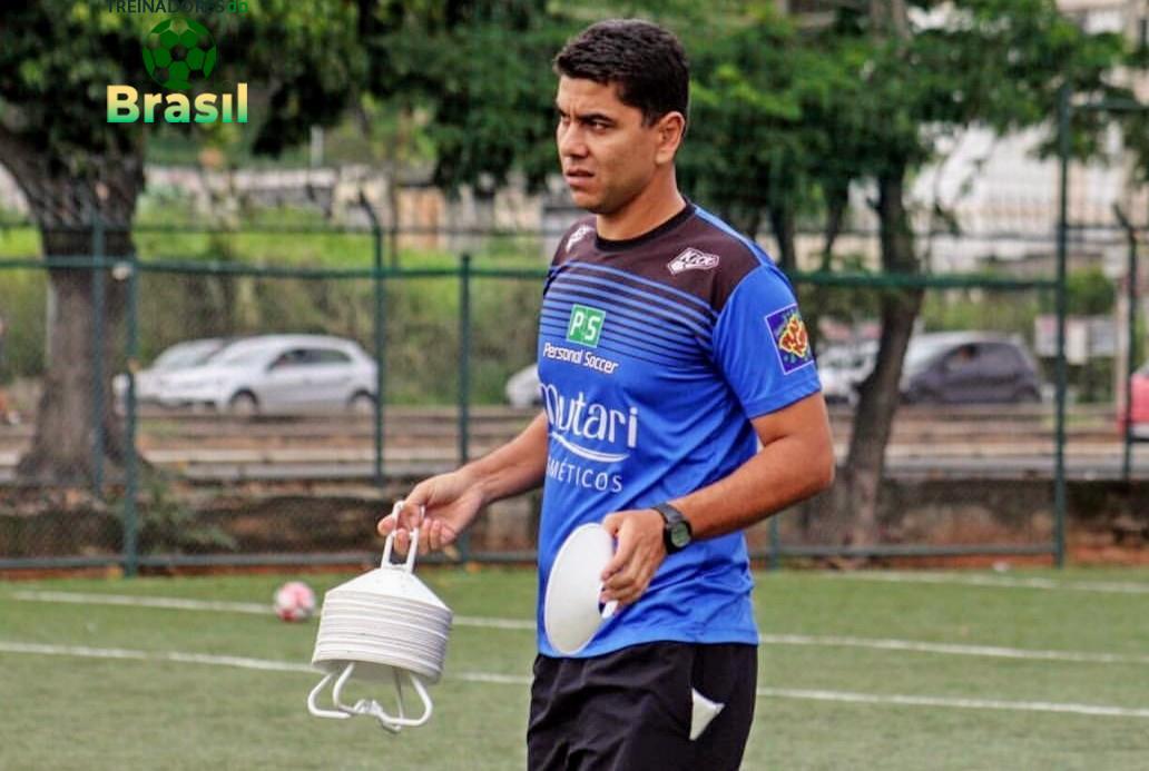 FRANCISCO JUNIOR:  Equipe sub-15 do Minas Boca, realiza bom trabalho com treinador da nova geração !