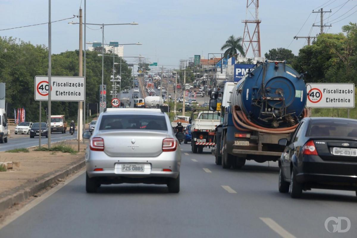 Donos de veículos com placas com finais 4 e 5 têm até o dia 20 para quitar o IPVA