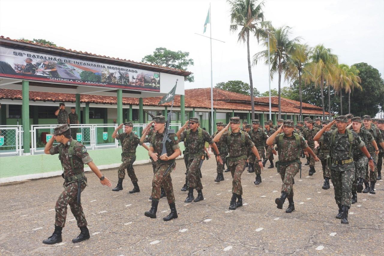 Exército de Aragarças comemora 130 anos da Proclamação da República