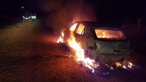 14/07/2017 Porto Velho Vítima é morta a tiros após reagir assalto e tem carro queimado