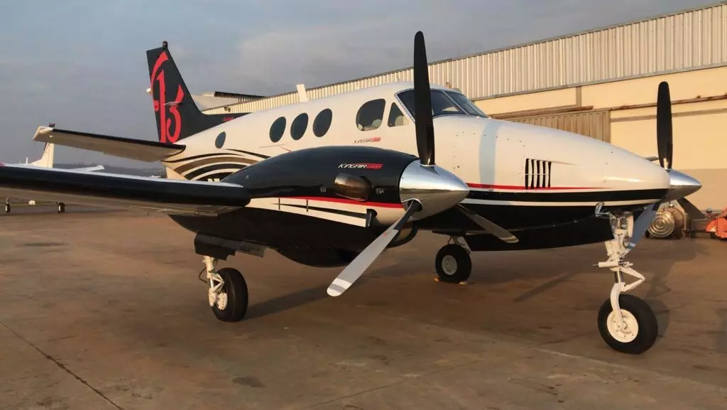 King Air C90 - Ano 1982 - 2500.0 horas disponíveis para overhaul!