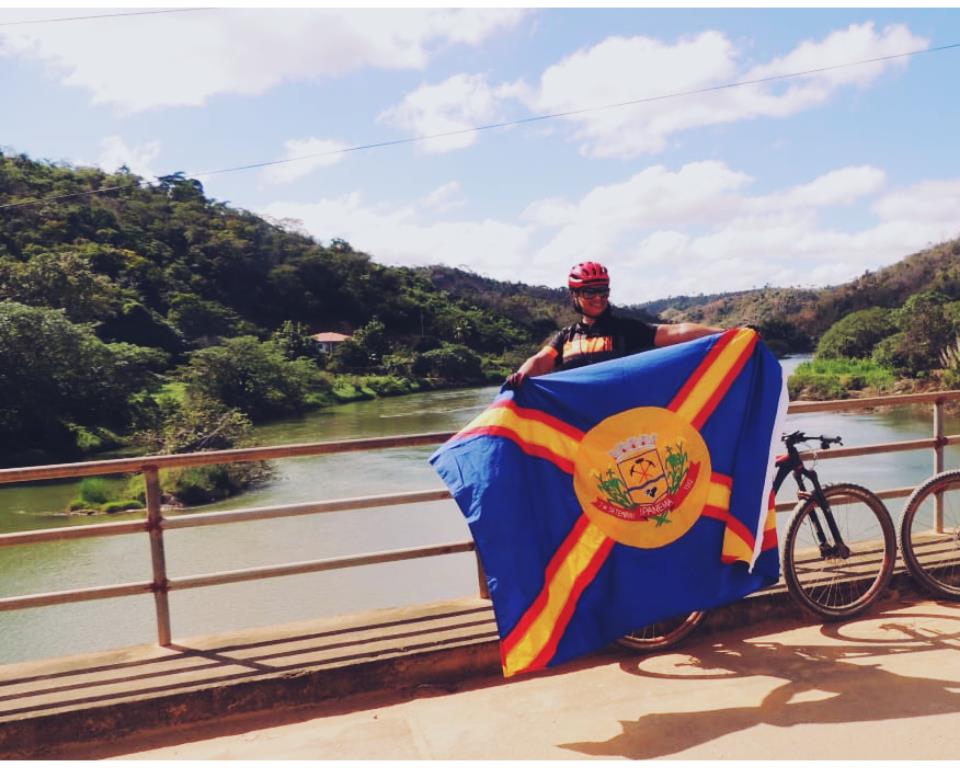 Ciclista de Ipanema pedala 300 km em 24h e se torna a primeira mulher da região a bater a marca