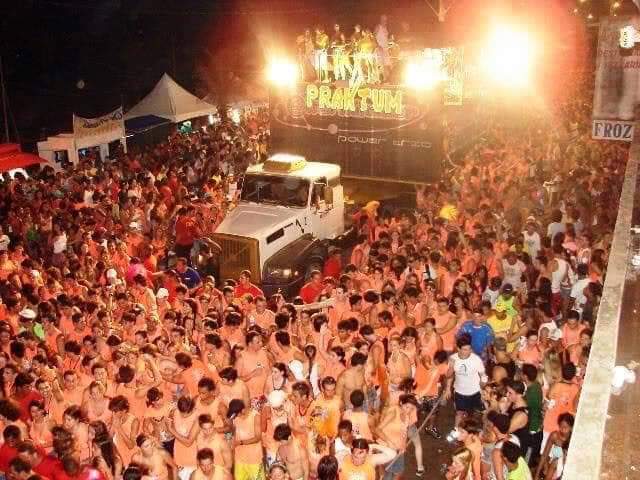 Integrantes do Bloco Para Ray afirmam Prefeito Chicão acabou com Verão e Carnaval de Conceição da Barra!