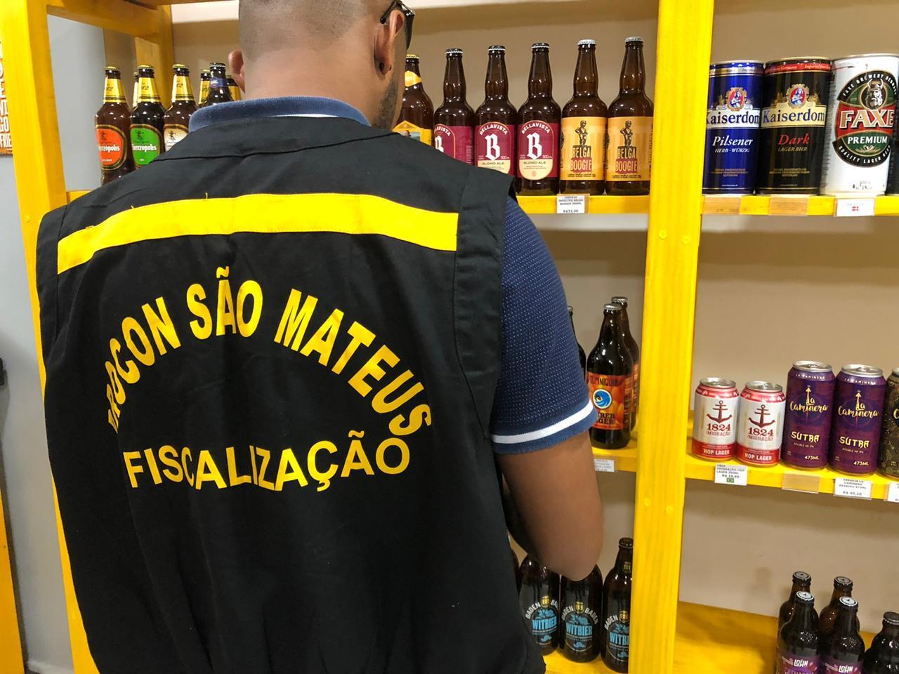 PROCON DE SÃO MATEUS FAZ AÇÃO PARA ORIENTAR ESTABELECIMENTOS SOBRE AS CERVEJAS DA MARCA BACKER