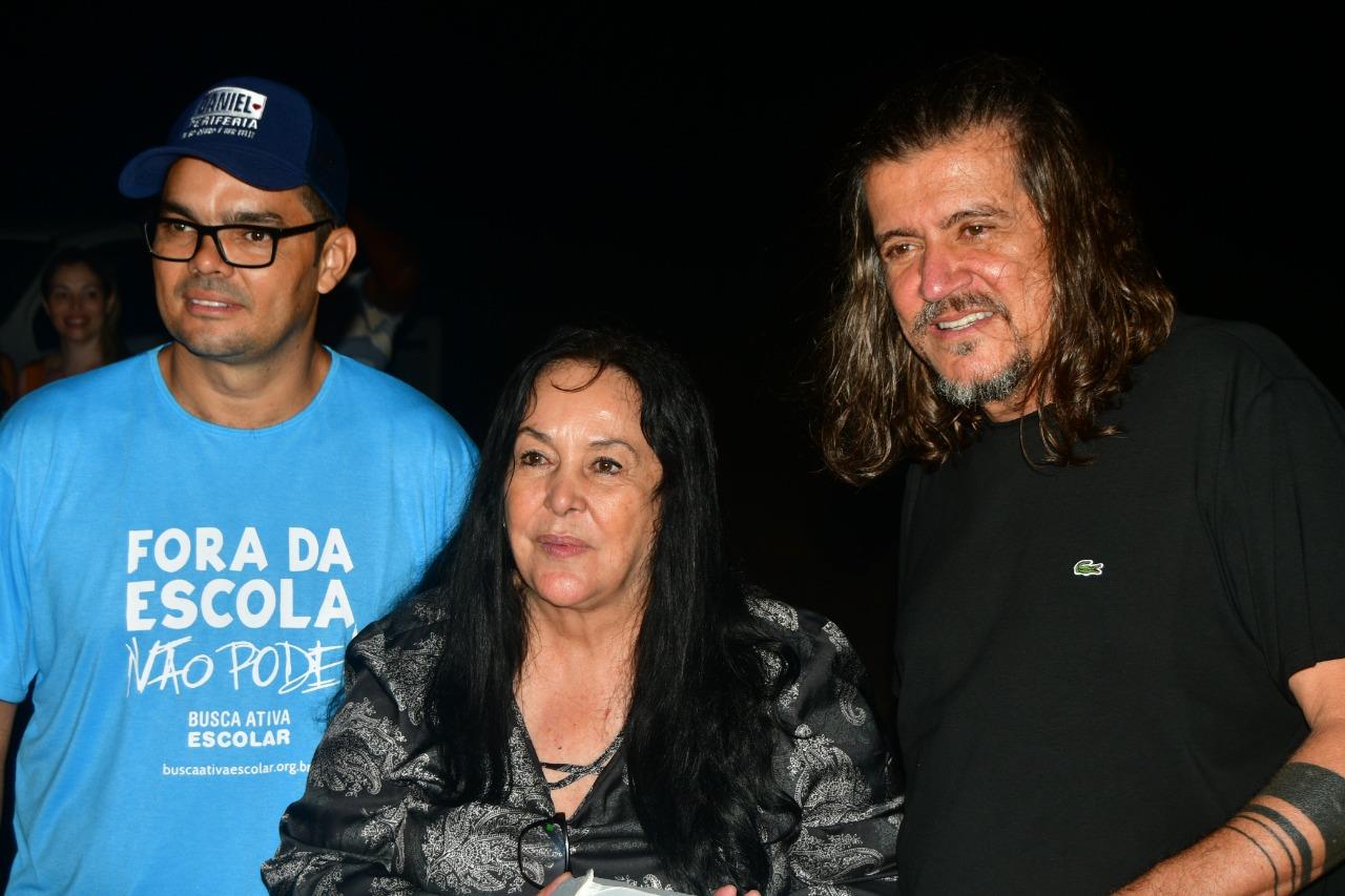 COM FESTA DA COMUNIDADE, CASAGRANDE E DANIEL INAUGURAM ASFALTO SÃO MATEUS X DILÔ