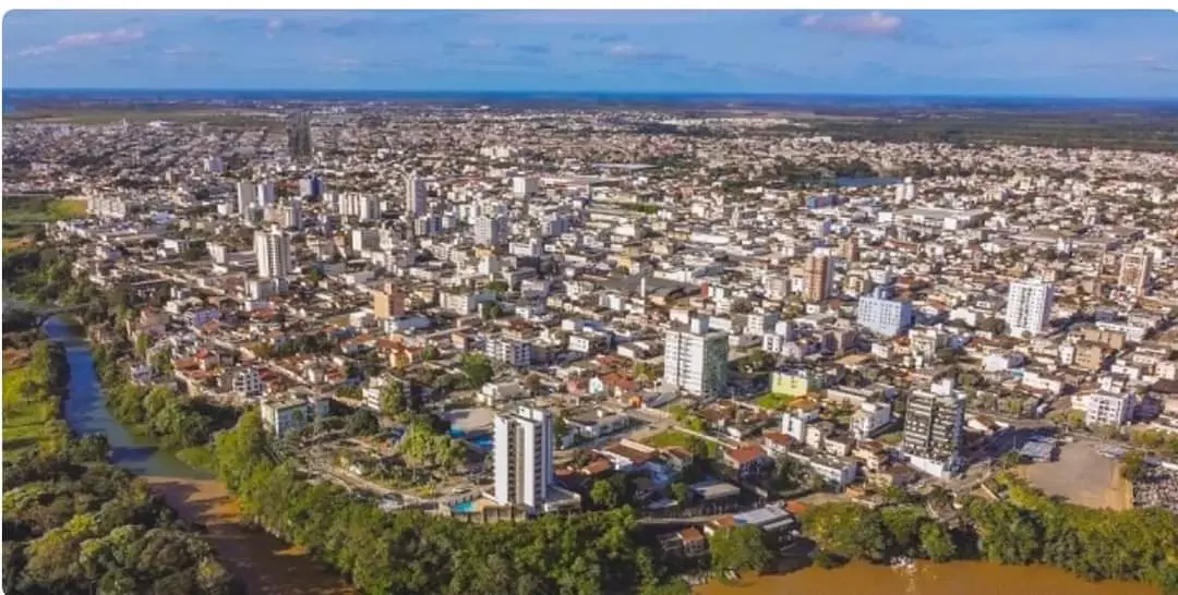 Empresário tenta matar a ex em Linhares, Norte do ES e vítima vive momentos de terror no próprio apartamento