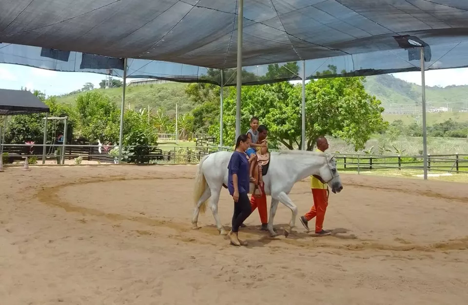 Equoterapia retoma atividades na Penitenciária Agrícola do Espírito Santo