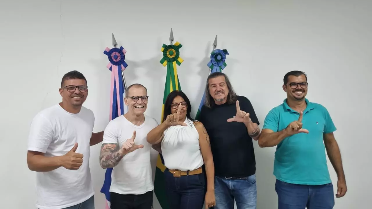 EM VISITA A SÃO MATEUS, SENADOR CONTARATO TEM REUNIÃO COM DANIEL SANTANA E REFORÇA PARCERIA COM O MUNICÍPIO