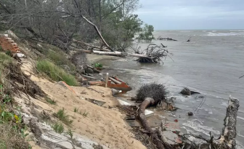 Combate ao avanço do mar em Barra Nova na mira da Prefeitura de São Mateus