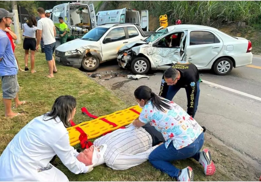 Prefeito de Sooretama se envolveu em um acidente na BR 101