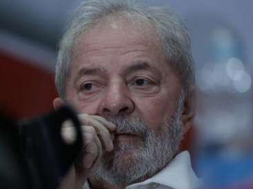 Juiz determina saída de Lula da prisão após decisão do STF