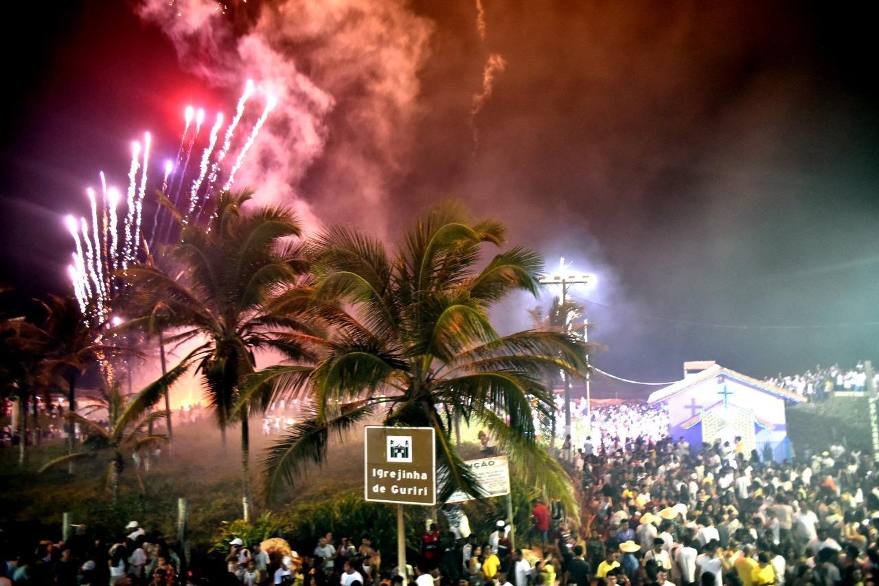 RÉVEILLON DE GURIRI TERÁ SEIS DIAS DE FESTA, TRIOS ELÉTRICOS, ATRAÇÕES NACIONAIS E QUEIMA DE FOGOS