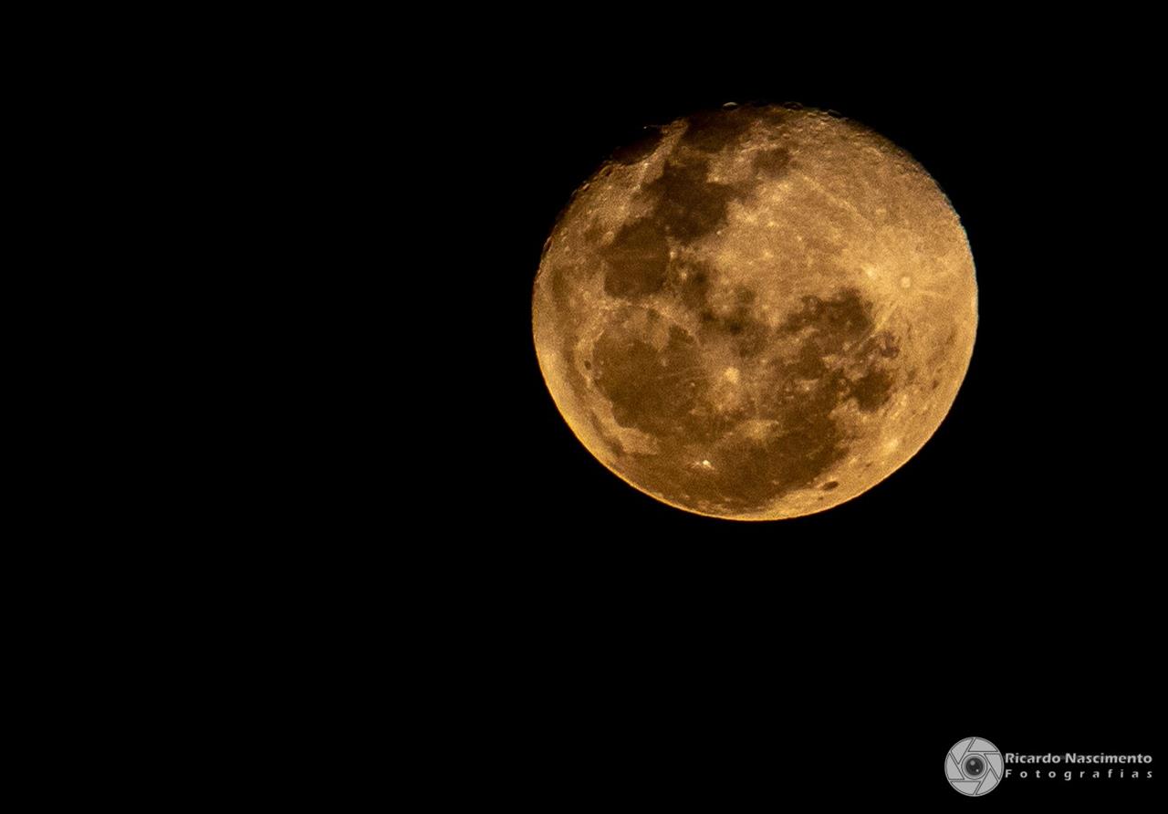 'Lua de Neve', a primeira superlua de 2020, poderá ser vista neste sábadO