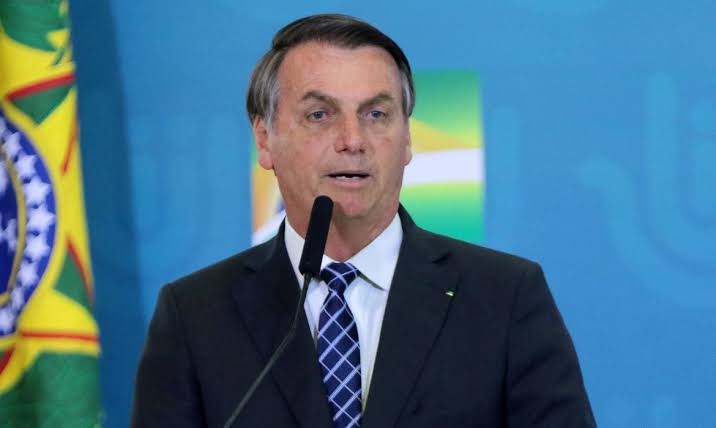 Bolsonaro é reeleito em 2022 em todos os cenários eleitorais, mostra pesquisa