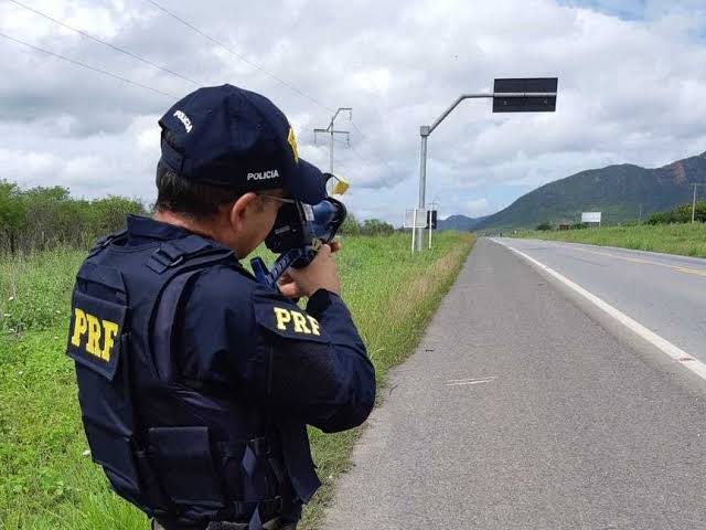 Depósito da PRF em Umirim foi arrombado por bandidos; 4 veículos foram furtados do local