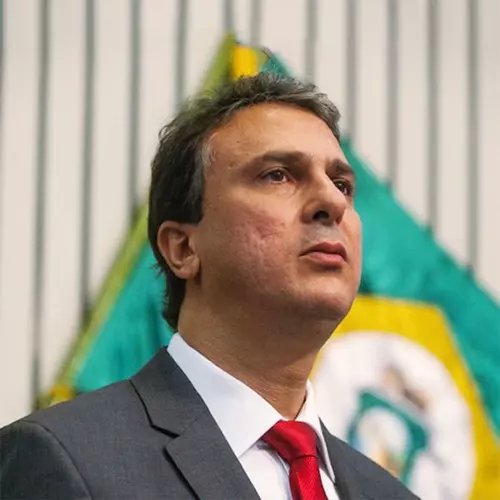 Camilo Santana tem contas aprovadas em Tribunal de Contas dividido; saiba mais