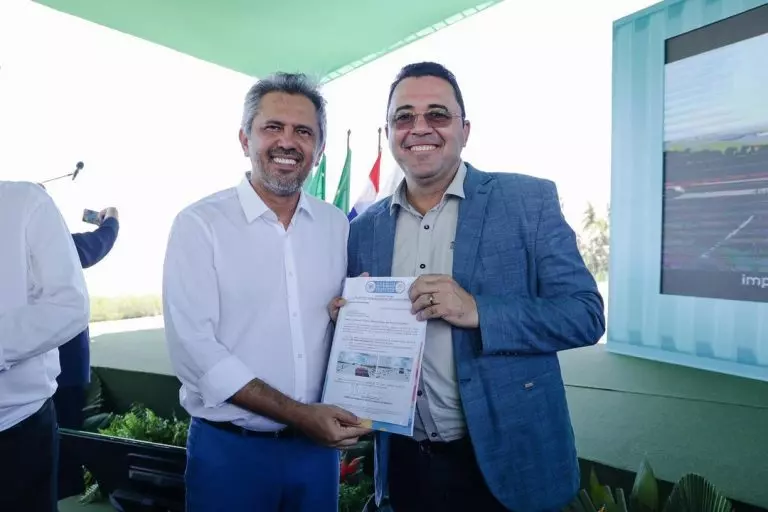 Prefeito de São Gonçalo do Amarante anuncia saída do PROS e filiação ao PT para as eleições de 2024