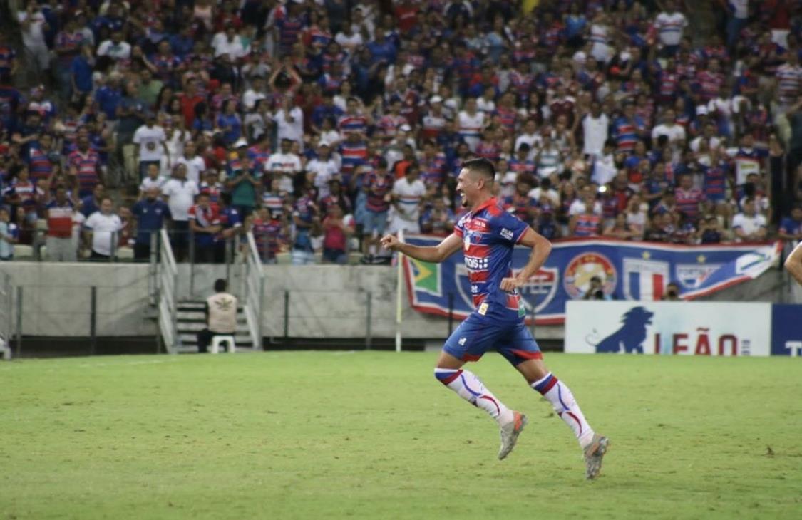 Fortaleza vence CSA e Ceará perde para a Chapecoense e não se afasta do Z4