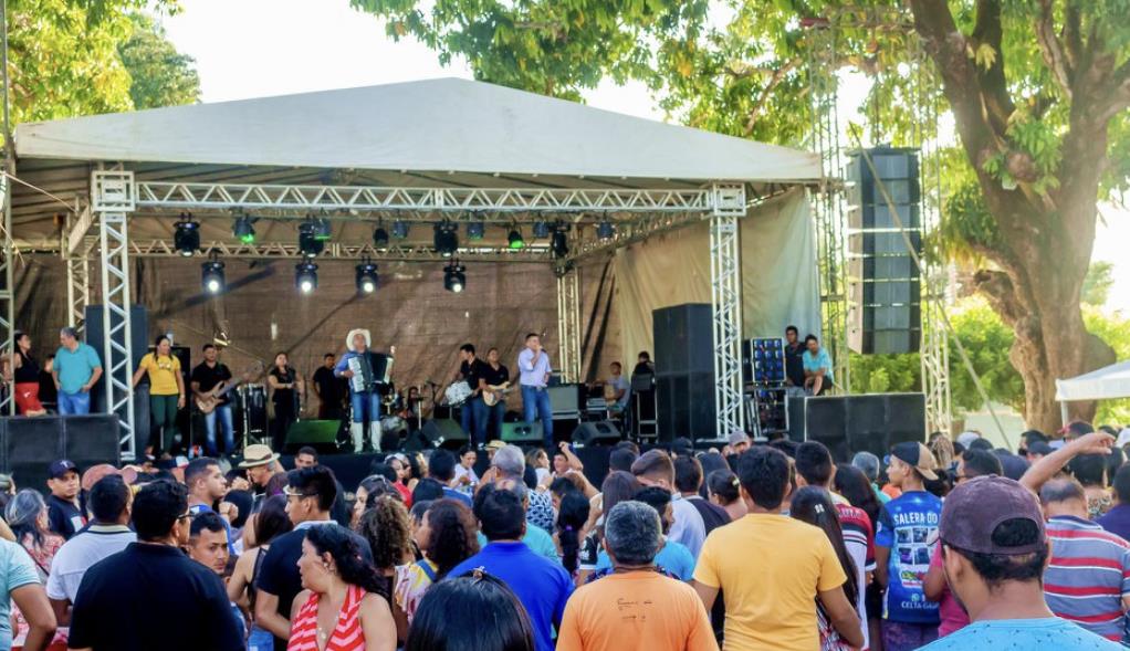 28º Feira das Comunidades do Siupé reúne centenas de pessoas neste sábado(16)