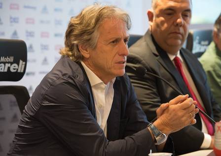 Flamengo e técnico Jorge Jesus fecham acordo até Junho de 2021