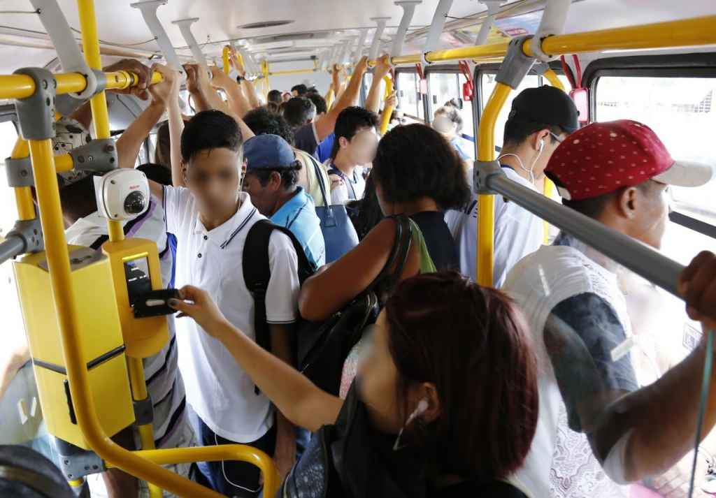 Empresa que presta o serviço de transporte de passageiros poderá ser multada pela prefeitura