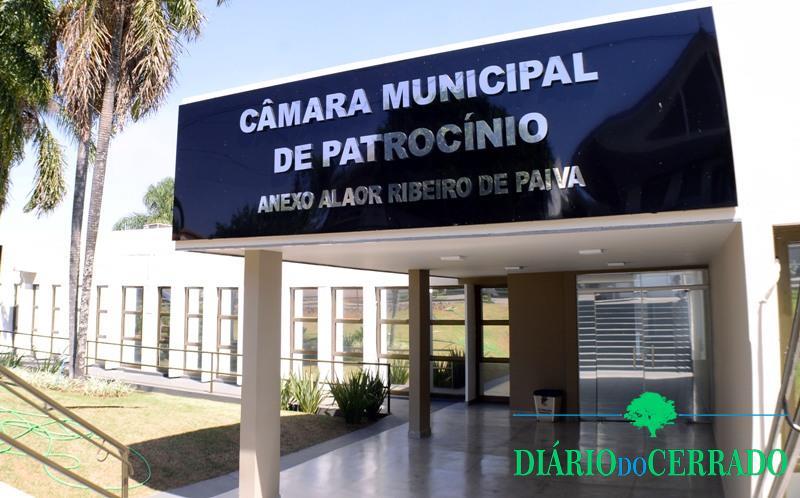 Câmara Municipal permanece fechada