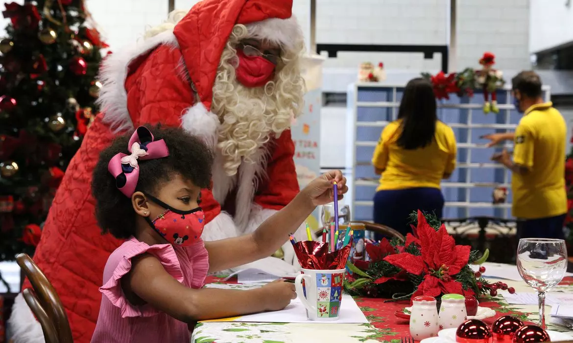 Começou a campanha Papai Noel dos Correios