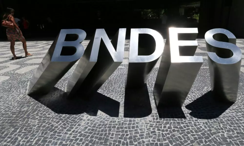 BNDES do governo Lula pode ameaçar bancos privados, alertam especialistas