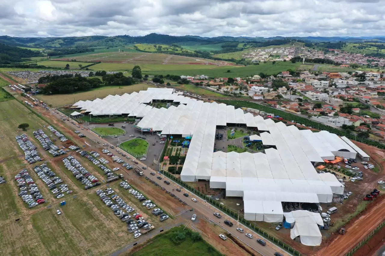 Com foco em soluções para cafeicultura, FEMAGRI tem edição presencial em fevereiro