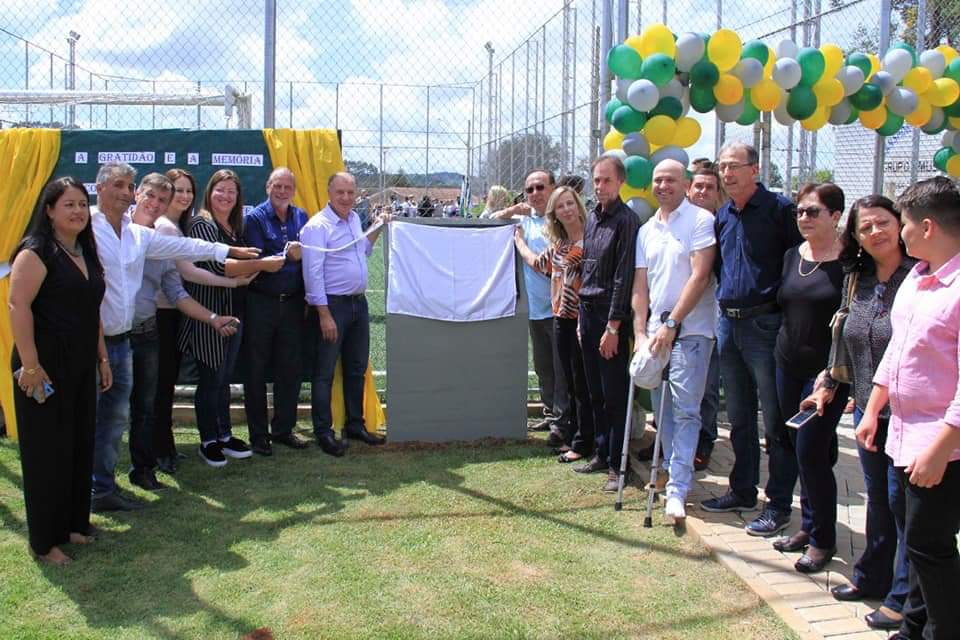 Rio Negro inaugurou complexo esportivo e de lazer Luis A. Veras