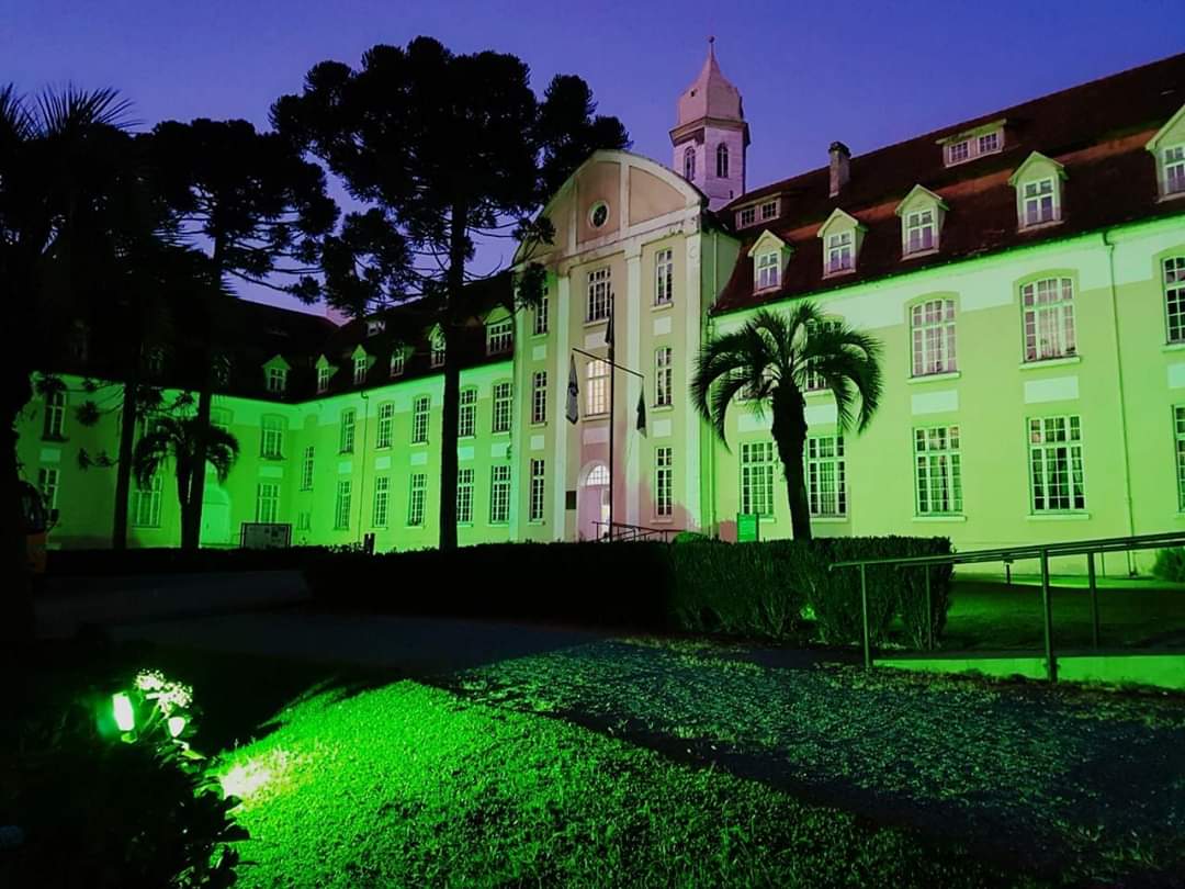 Torres do seminário de Rio Negro, passam por restauração