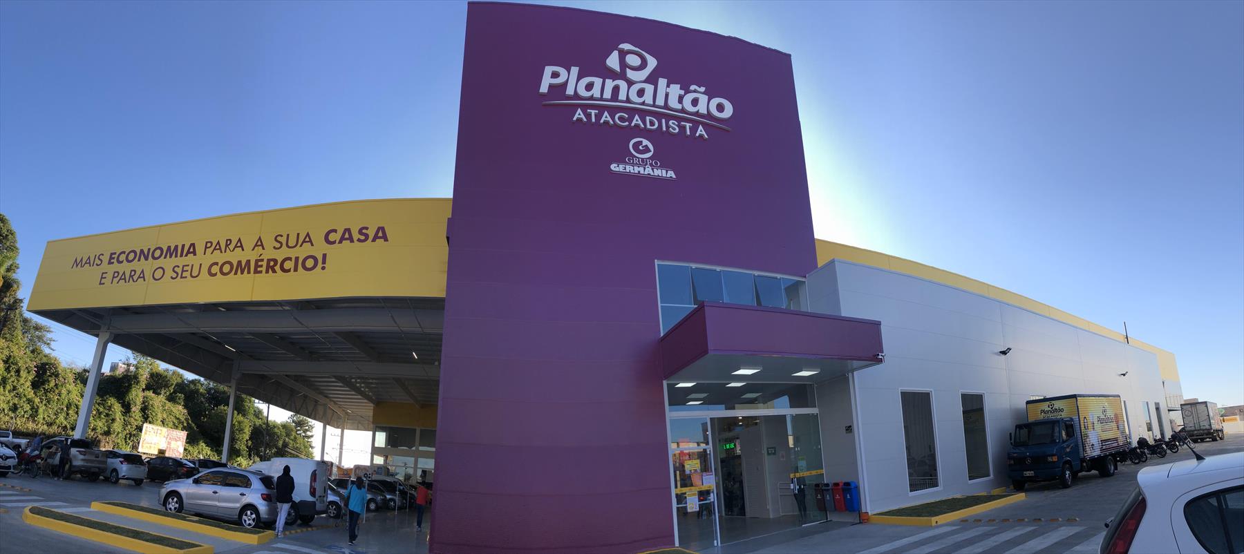 Planaltão Atacadista, do Grupo Germânia, inaugura em Mafra