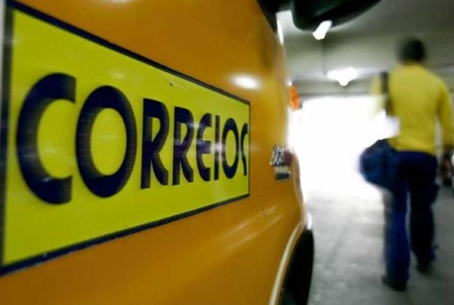 Funcionários dos Correios fazem paralisação parcial por tempo indeterminado