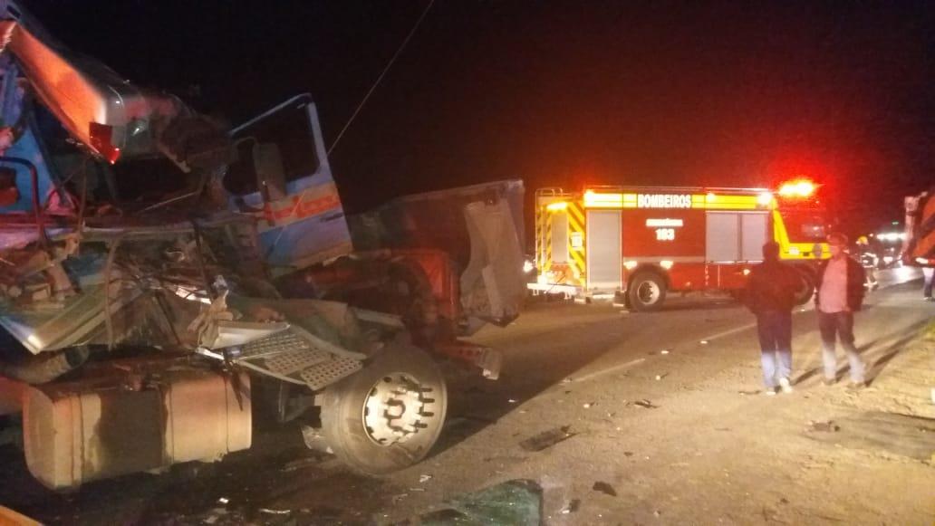 Grave acidente de trânsito envolvendo 3 veículos ocorreu em Papanduva