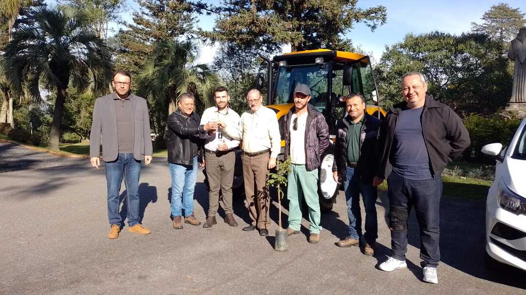 Rio Negro tem novo trator para a Secretaria de Agricultura e Meio Ambiente