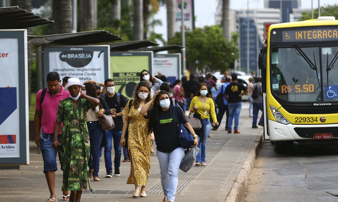 Covid-19 responde por 59,6% dos casos de Síndrome Respiratória Aguda