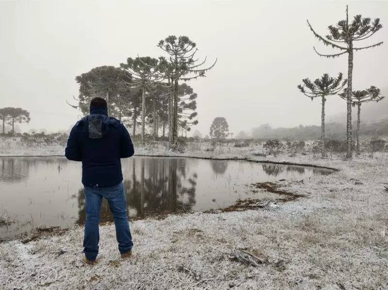 De 30°C à chance de neve: confira a previsão do tempo para o fim de semana em SC