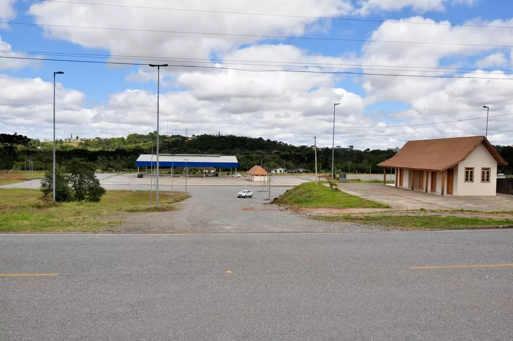 Novo parque de eventos de Rio Negro está sendo preparado para estreia