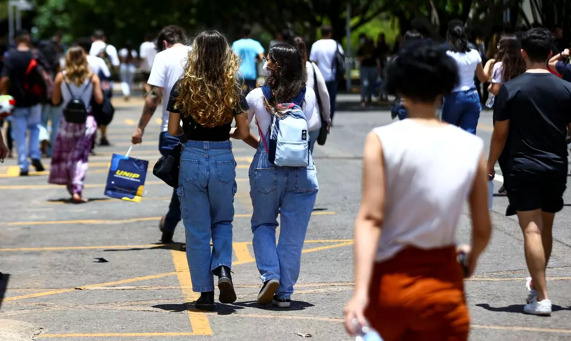 Professores dão dicas para segundo dia de provas do Enem