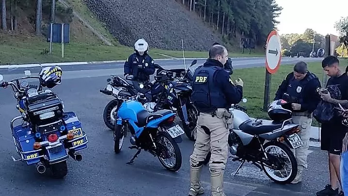 Feriado de Corpus Christi deixa ao menos 6 pessoas mortas em rodovias federais de SC