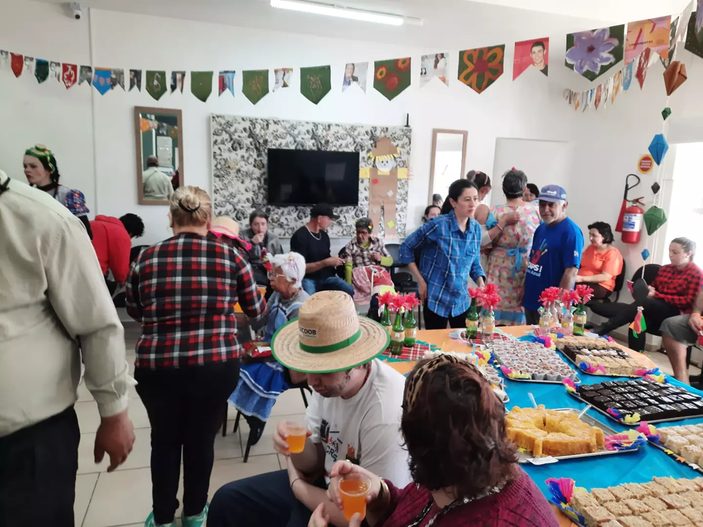 Caps I Casa Azul fez festa junina para seus usuários