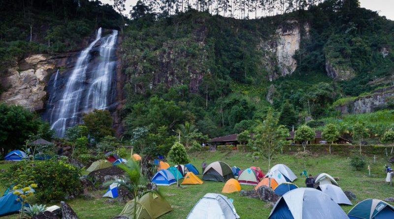 CAMPING PARA OS MAIS E OS MENOS AVENTUREIROS EM CASTELO