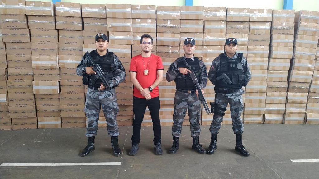 POLÍCIA CIVIL E MILITAR DO ESTADO DO MARANHÃO  APREENDE QUASE UM MILHÃO EM CONTRABANDO.